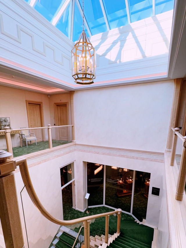 Winter in Geneva: Lakes, Mountains & Swiss Charm Winter in Geneva: Lakes, Mountains & Swiss Charm