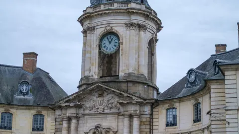Sunday in Rennes. — traveler post in Indre