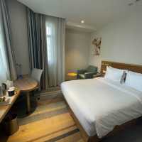 Inn express hotel in Shanghai, a disaster…