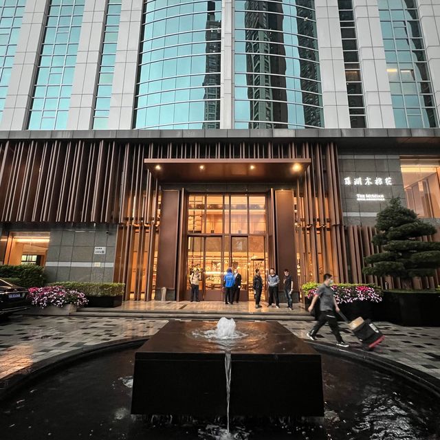 住住深圳羅湖木棉花酒店