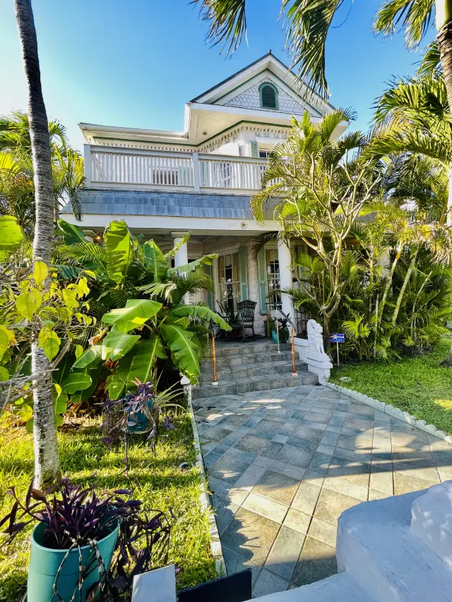 United States·The southernmost point of the United States, Key West Island {4}