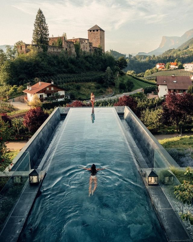 🌲🛌 Dive into the Fairytale: Unveiling the Perfect Escape in the Dolomites! 🏰✨