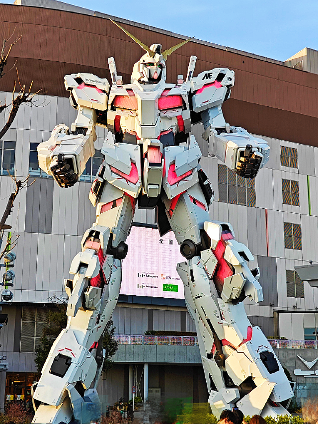 東京台場，必打卡獨角獸機動戰士！