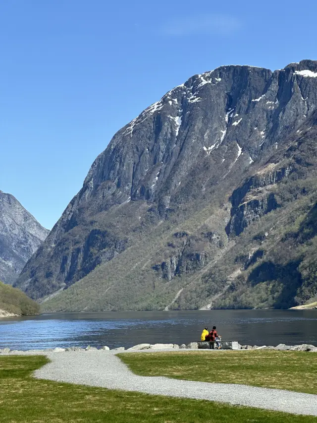 Norway's most famous fjord looks like this!