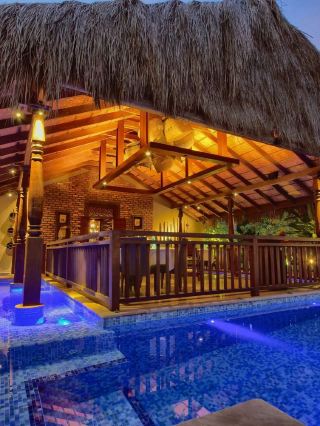 π΄ποΈ Sri Lanka's Serene Stays: Reef Villa Wonders ππ
