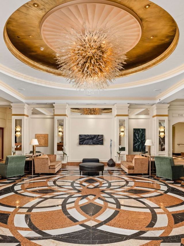 🌟 Indy's Luxe Sleepover: Conrad Indianapolis! 🏨✨