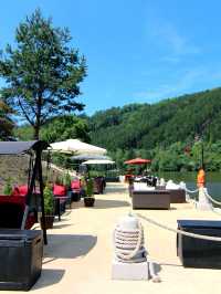 🏰✨ Karlovy Vary's Classic Charm: Riverside Resort Review 🌟