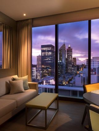 🌟 Perth's Westin Wonderland: Luxury & Location! 🌟