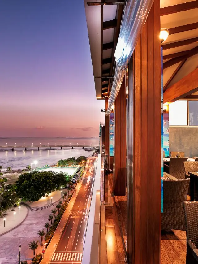 🌅 Maldives Magic: Ocean Views & Friendly Vibes 🏖️