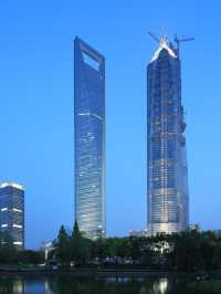 🌟 Shanghai Sleepover: Riverside Luxury & Views 🌟
