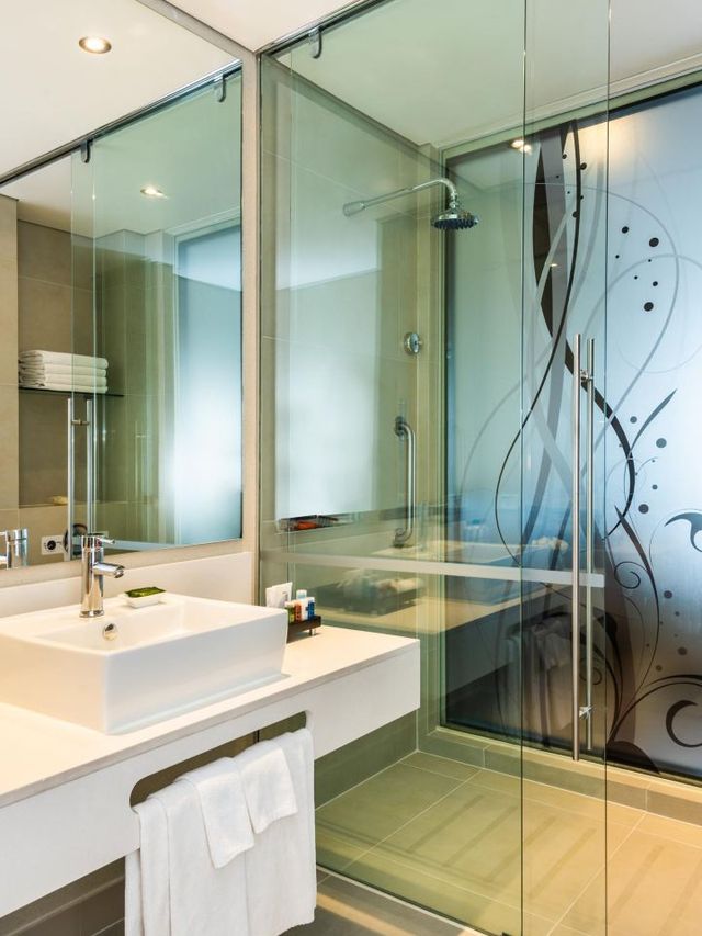 🌟 Bogota's Best Bets: Top Hotel Highlights 🛏️🌇