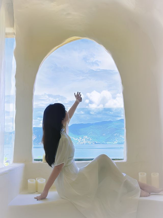 瀘沽湖真的不會白來一半是湖水一半是人生。