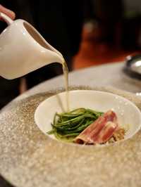 上海美食｜素凯泰酒店里的意式"黑珍珠"。