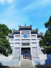 襄陽最早的古代私家園林—習家池