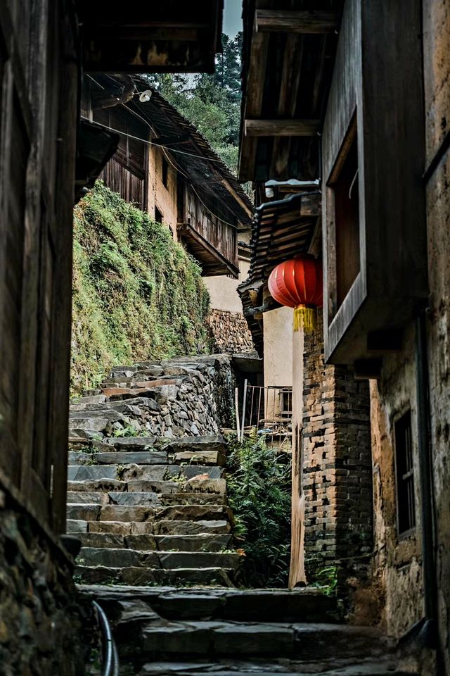 長汀·丁屋嶺｜隱匿山林的百年客家古寨。