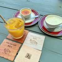 A popular cafe restaurant
