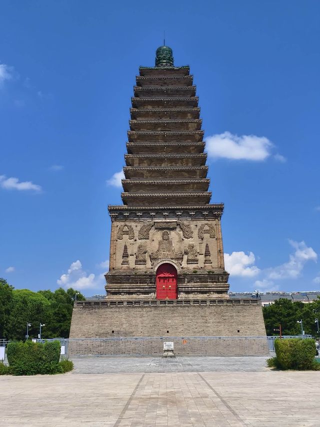朝陽雙塔。