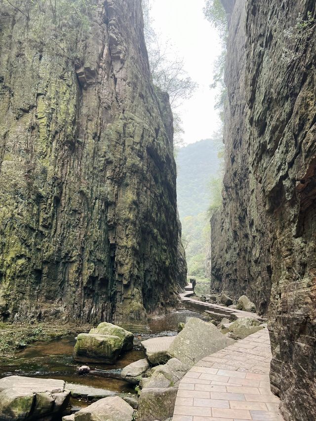 洛陽 ｜ 龍潭大峽谷旅遊攻略。