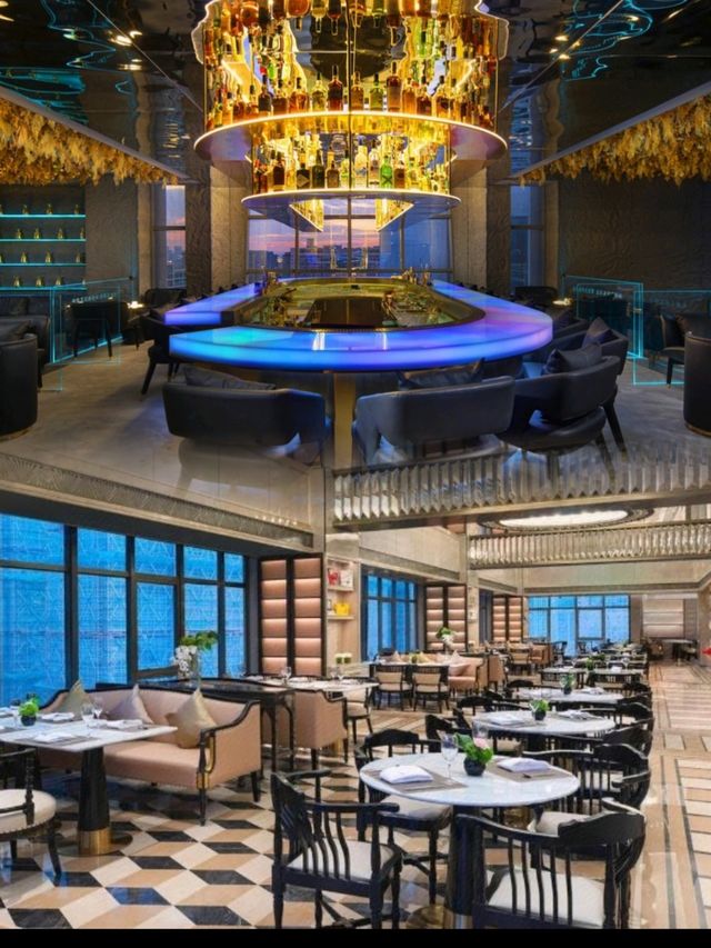 遊玩橫店影視城必住——義烏開臣K酒店。
