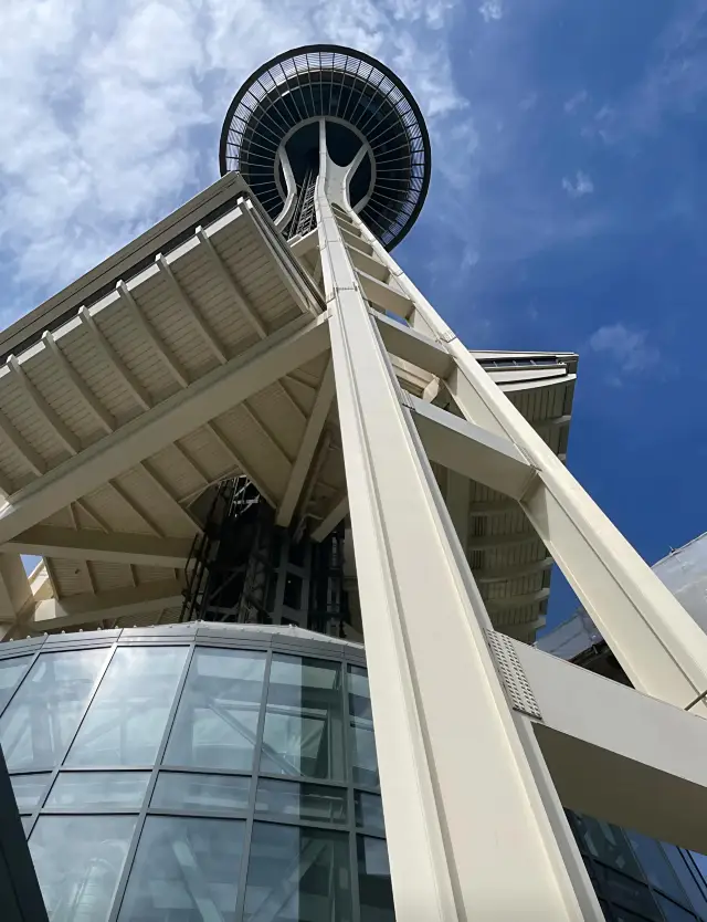 Seattle Space Needle: Touch the Stars and Overlook the Emerald City