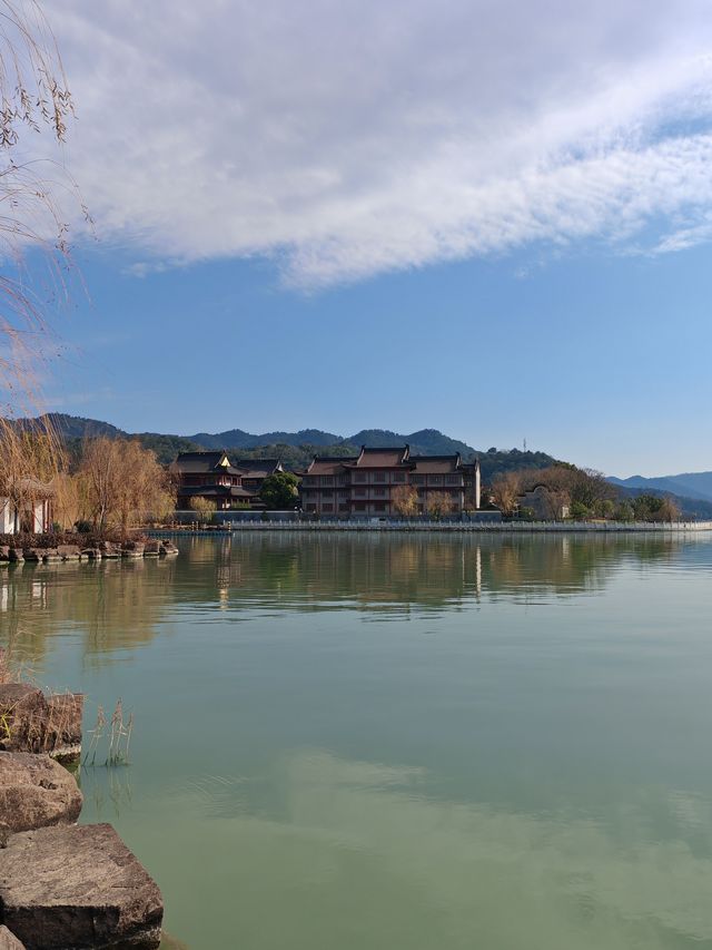 去不了普陀山，就來寧波的東錢湖小普陀吧！