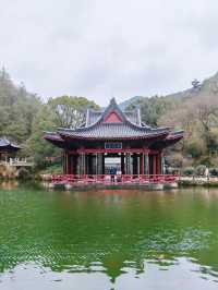 鼎湖峰 這裡有「天下第一筍」 還可以看軒轅祭典哦