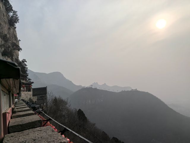 娲皇宮登高望遠