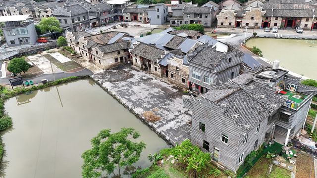 湖南資興辰崗嶺之石頭丘古村