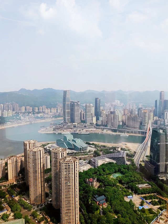 重慶旅行必住！雲端酒店的極致浪漫體驗
