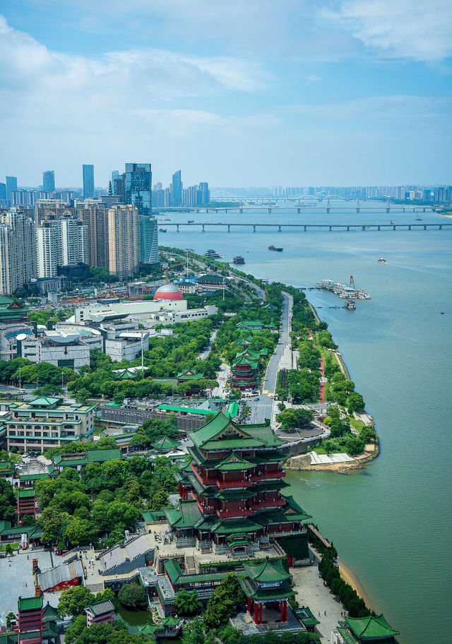 為咗呢18張相，特登飛咗去南昌，值得嗎？