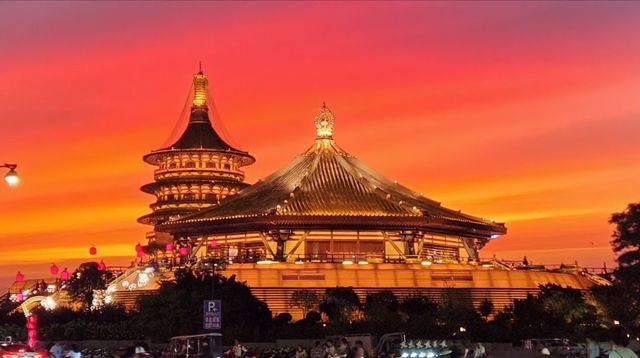 洛陽，左手盛唐，右手煙火