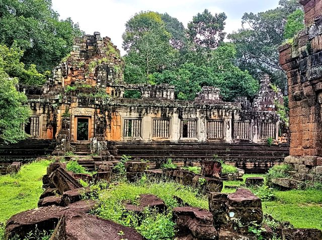 Time-Struck Sanctuaries: Unraveling Preah Pithu’s Ancient Secrets