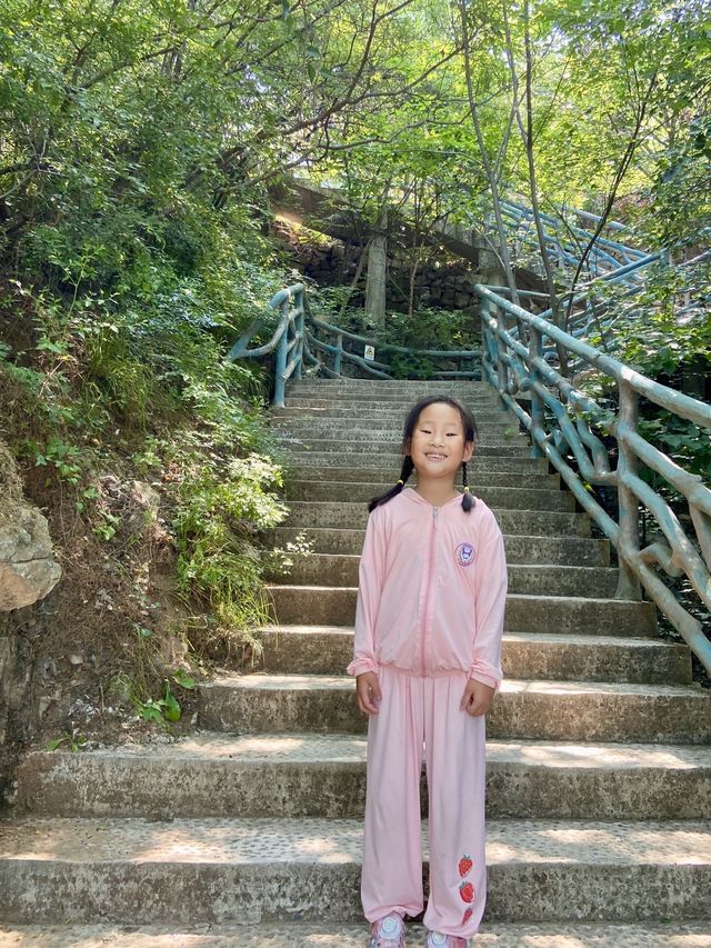 週末帶娃去玩～爬山睇溶洞嘅快樂源泉