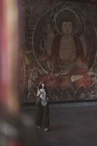 五臺山龍泉寺：禪意秘境的光影詩篇