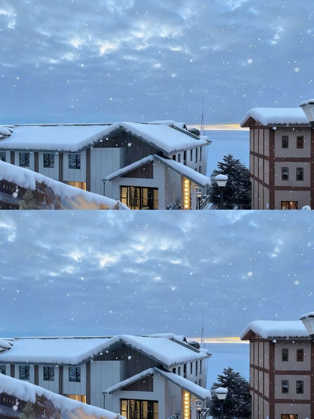 峨眉山金頂必住酒店