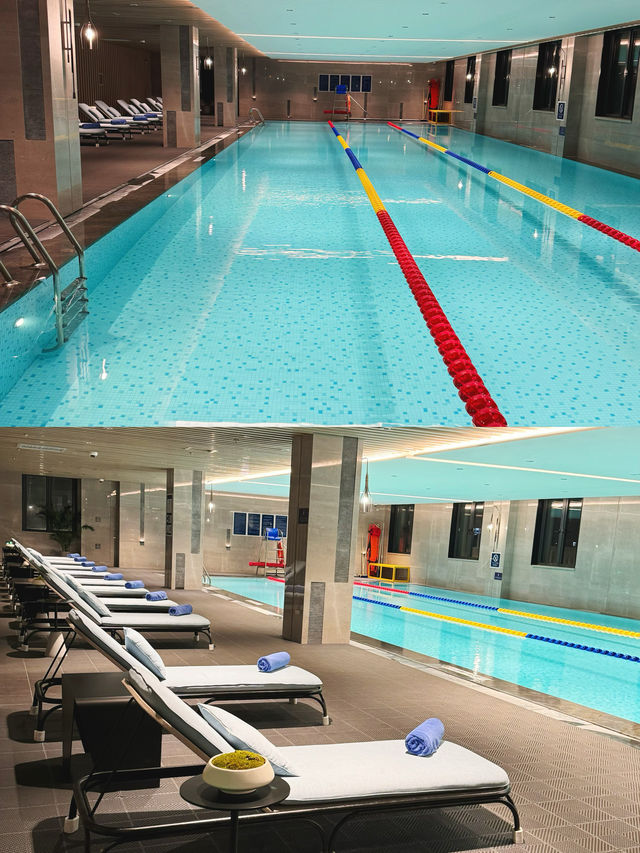 金山度假｜住進法式湖畔莊園式酒店