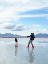 大西北第一站｜茶卡鹽湖親子行Plog