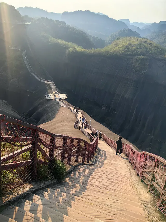 高椅嶺(南、北、西門),從哪個門進出? 高椅嶺(南、北、西門),從哪個門進出?