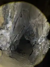 西樵山這個洞穴太好玩了吧!!(三刷)