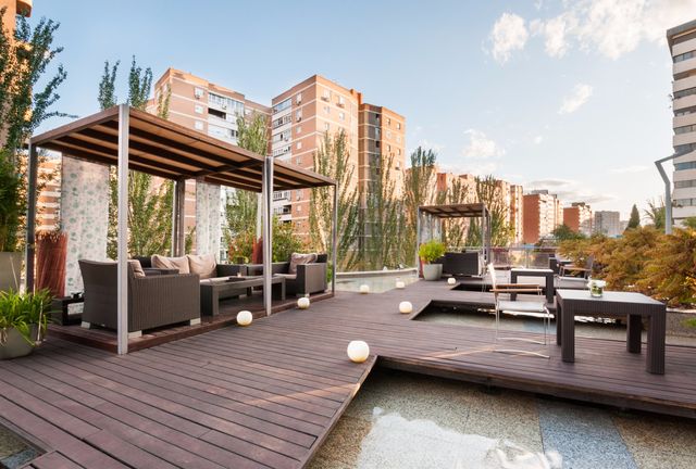 馬德里避世靜謐 | 米拉希爾拉套房水療酒店 地址:Calle Alfredo Marqueri