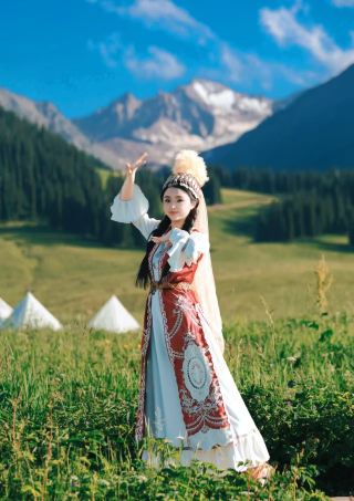 Must-Visit Xinjiang for the Short Holiday - 7-Day Yili Tour