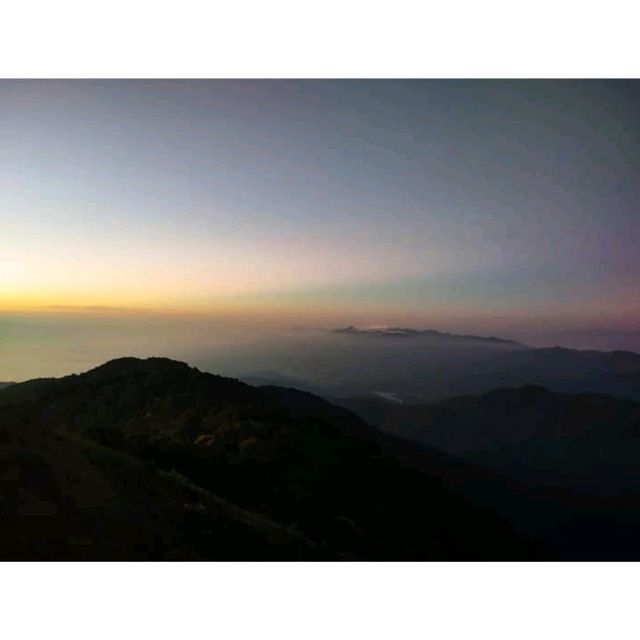 ยอดดอยผ้าห่มปก ความสูงที่ 2285เมตร⛰️🌥️
