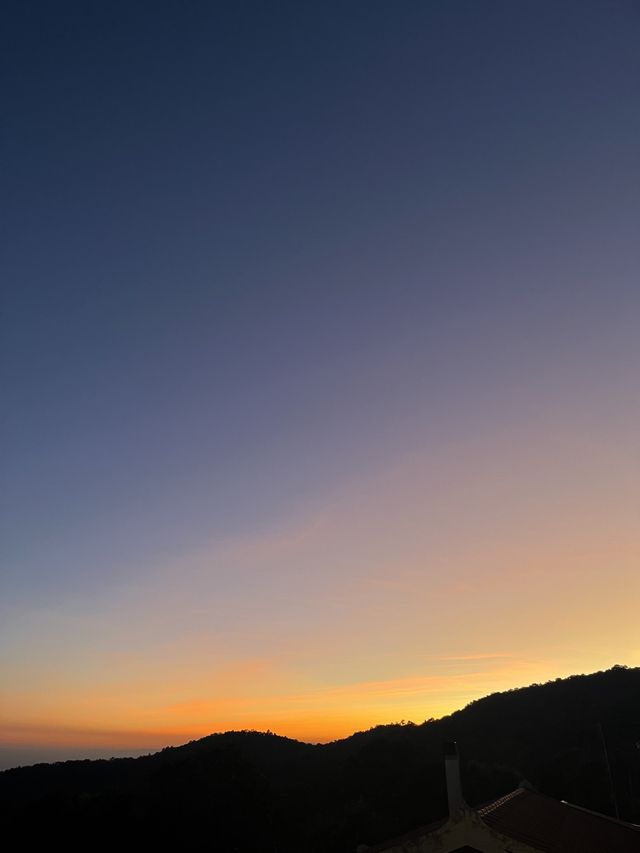 노을과 야경을 한번에! 치앙마이 인생샷 포인트🌅