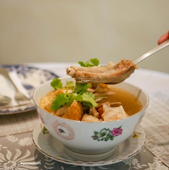 The Charm Dining Gallery #ภูเก็ต 