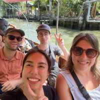 Boat trip ตลาดน้ำเมืองกรุง กินให้ท้องแตก