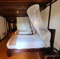 Staying UNESCO WORLD HERITAGE buildings, over100