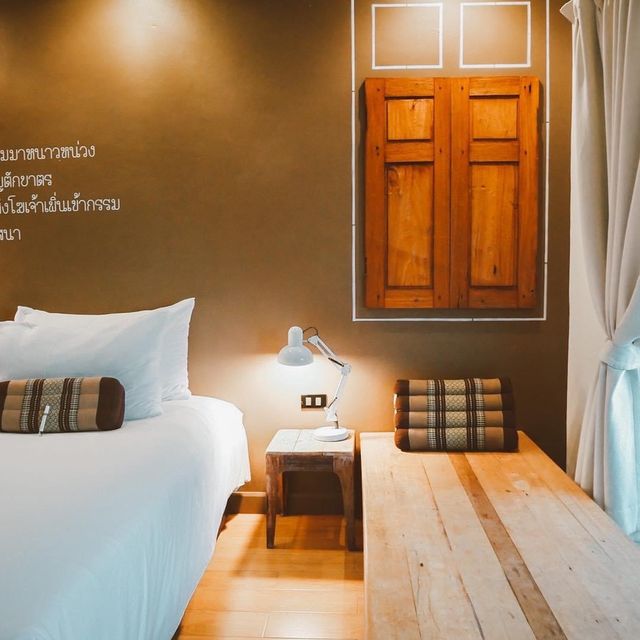 Brown House Hotel by Blu Monkey 