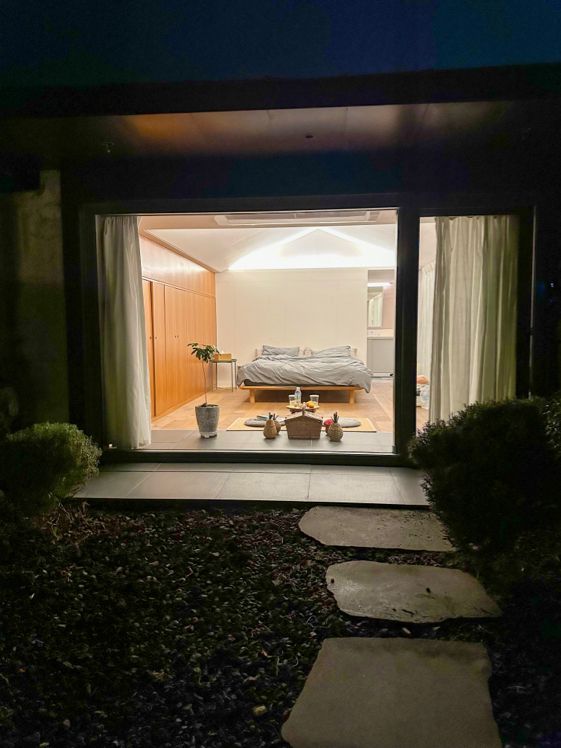 돌담으로 둘러쌓인 프라이빗 애월숙소🏠
