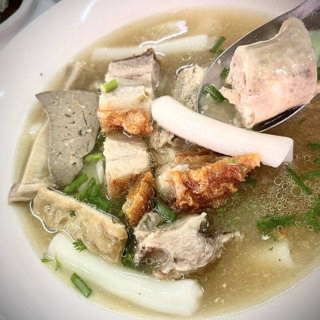 #ช้างม่อย เที่ยวสนุก แถมอร่อยวันยันค่ำ