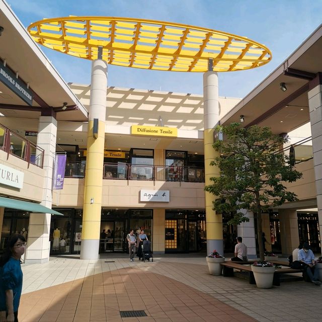 近近哋行outlet 近近哋行outlet